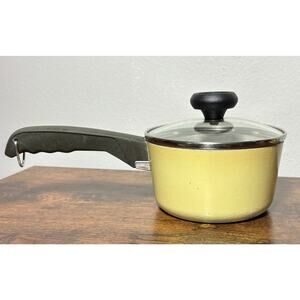 Club Aluminum 1-1/2 qt Sauce Pan w/ Lid Gold Cookware Ring bottom Vintage MCM